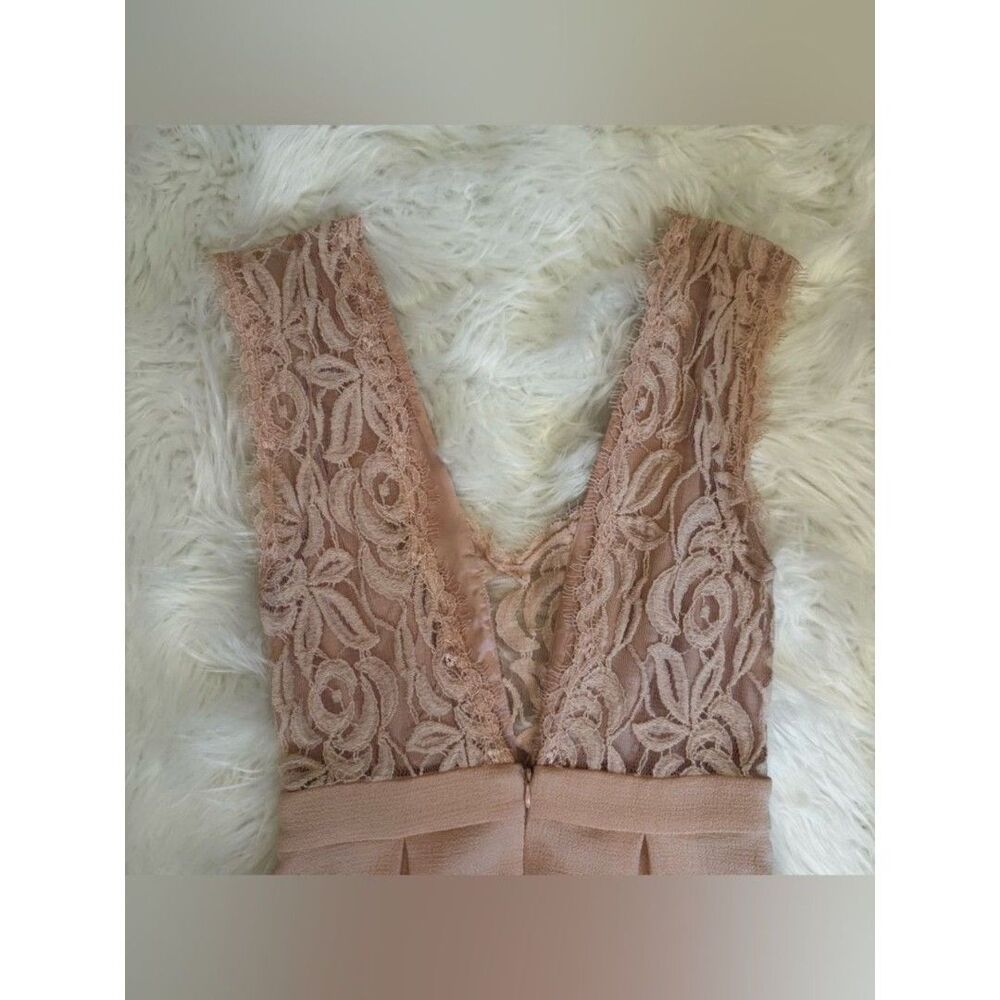 BCBGENERATION Sleeveless Lace-Trim V-Back Mini Dress in Blush - Picture 7 of 12